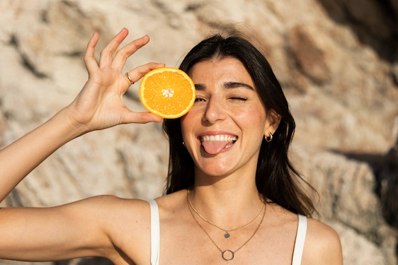 C Vitamini İçeren Güneş Kremi